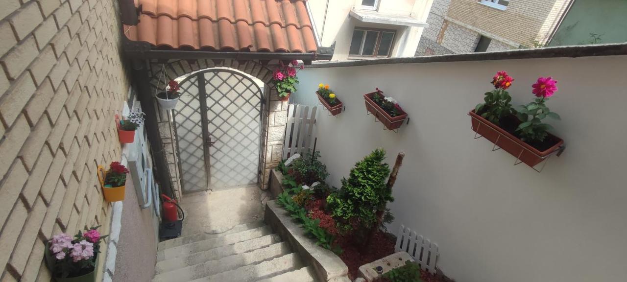Holiday Home Old Town Сараево Екстериор снимка